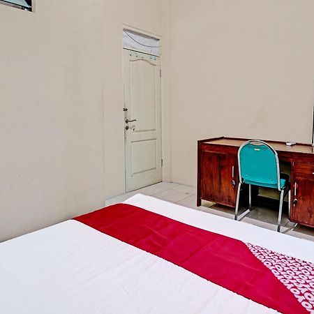 Oyo 91572 Kost Esklusif Barokah Hotel Pasuruan Luaran gambar